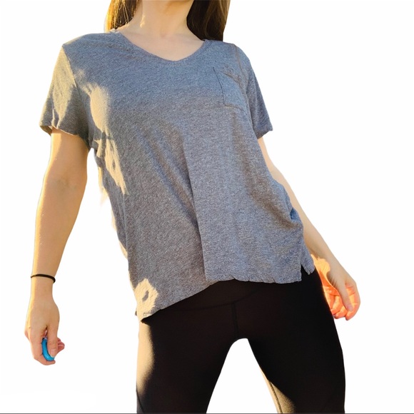 Madewell Tops - Madewell Gray Basic T-hirt V-Neck Drop Shoulder Top Shirt Oversized Plus